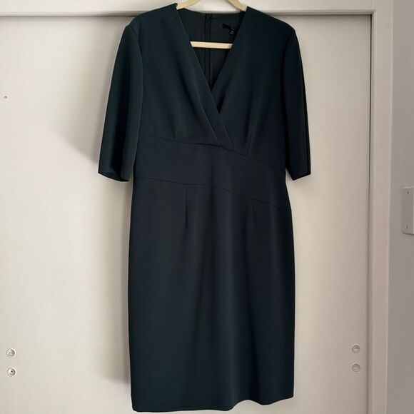 HUGO BOSS Drapiela Emerald Dark Green Crossover Front Sheath Dress NWT Size 12 - Picture 1 of 7